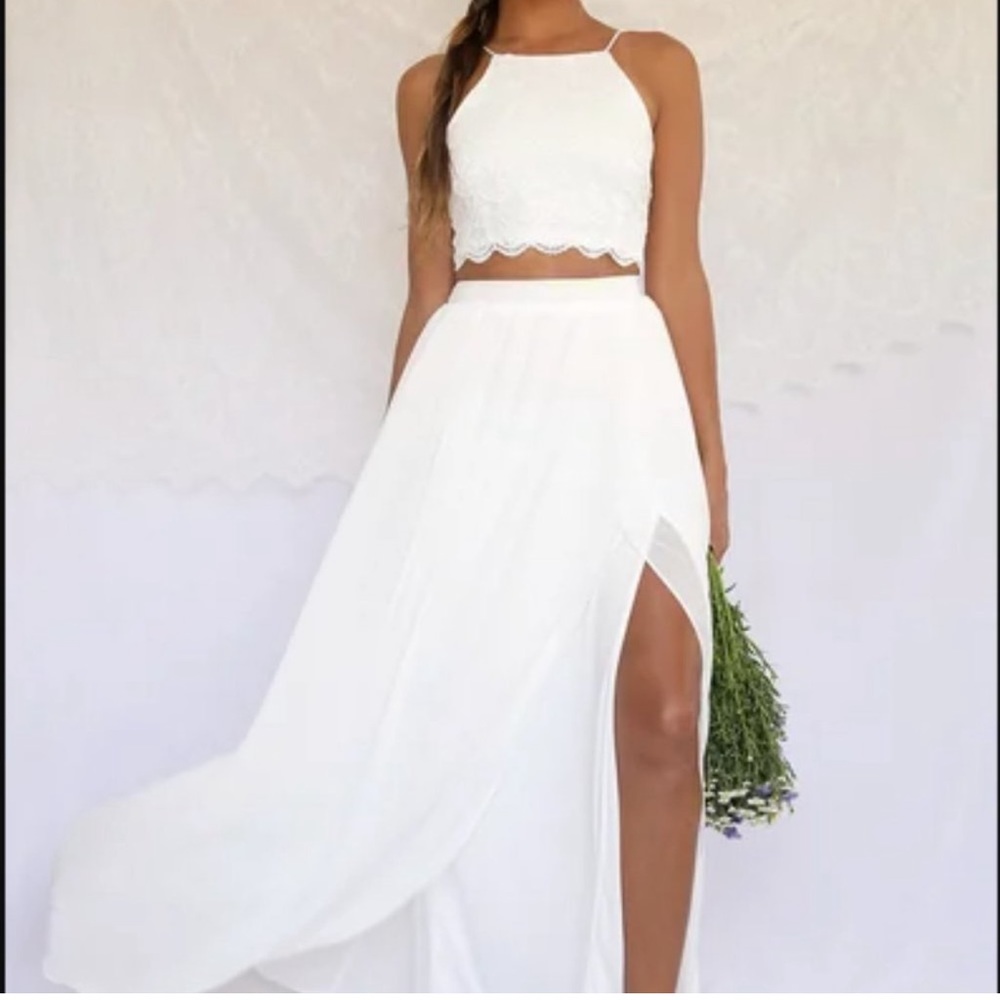 Lulu’s Midnight Memories White Lace Maxi Dress